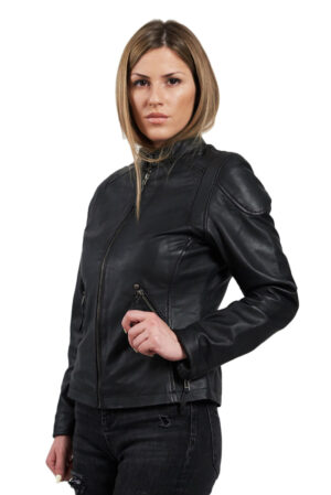 20250910193048_775a3c0a